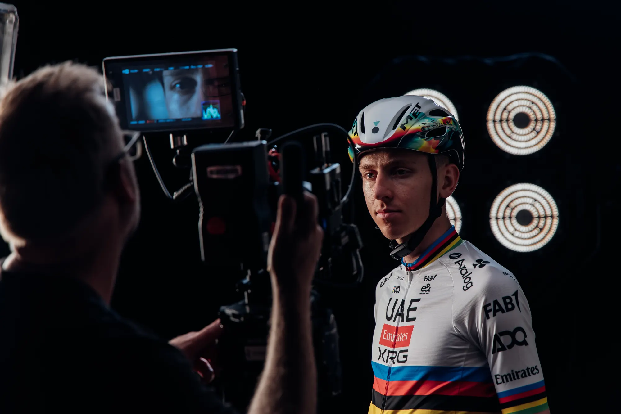 UAE Team Emirates rider in a MET helmet on the Helmetverse campaign set